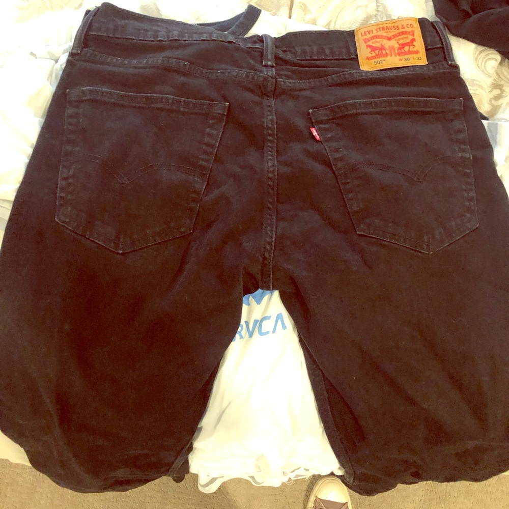 Men’s Black Levi’s 502